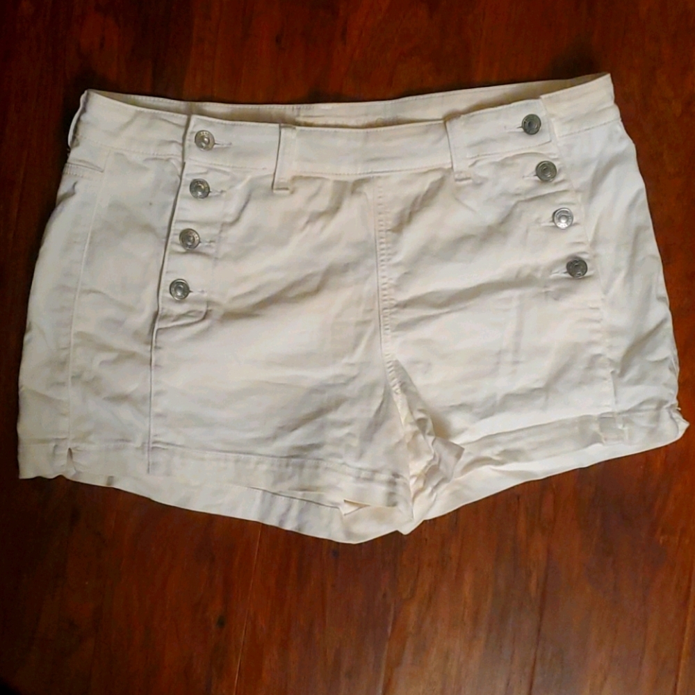 High-waisted Sailor Shorts